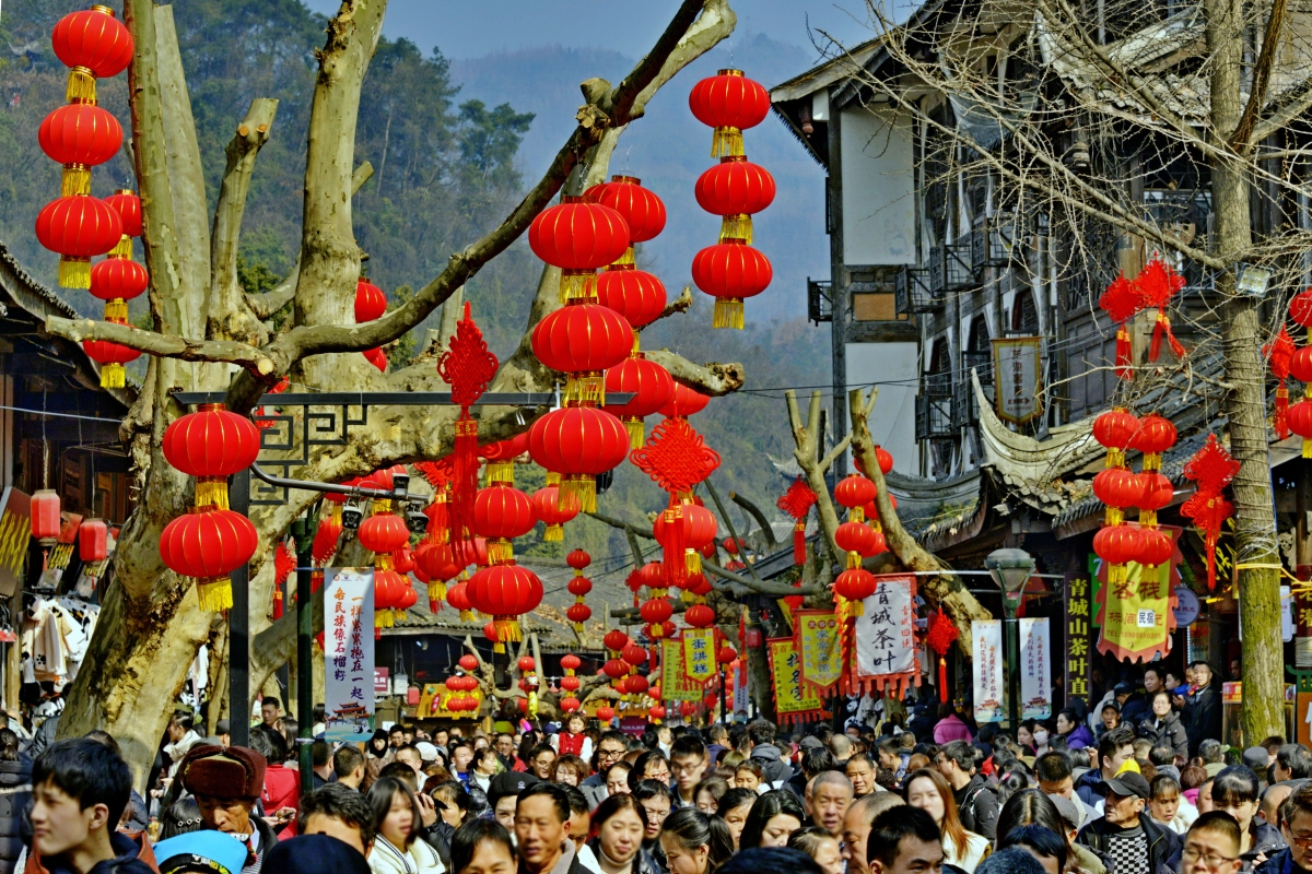 春节旅游推荐-春节旅游推荐一个地方作文