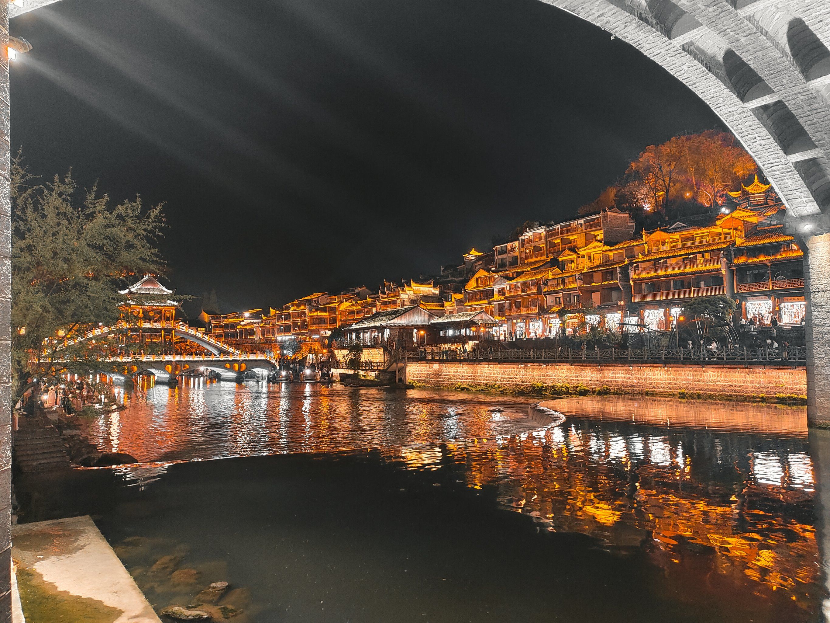 凤凰城旅游-凤凰城旅游景点在哪里 凤凰城旅游-凤凰城旅游景点在哪里
