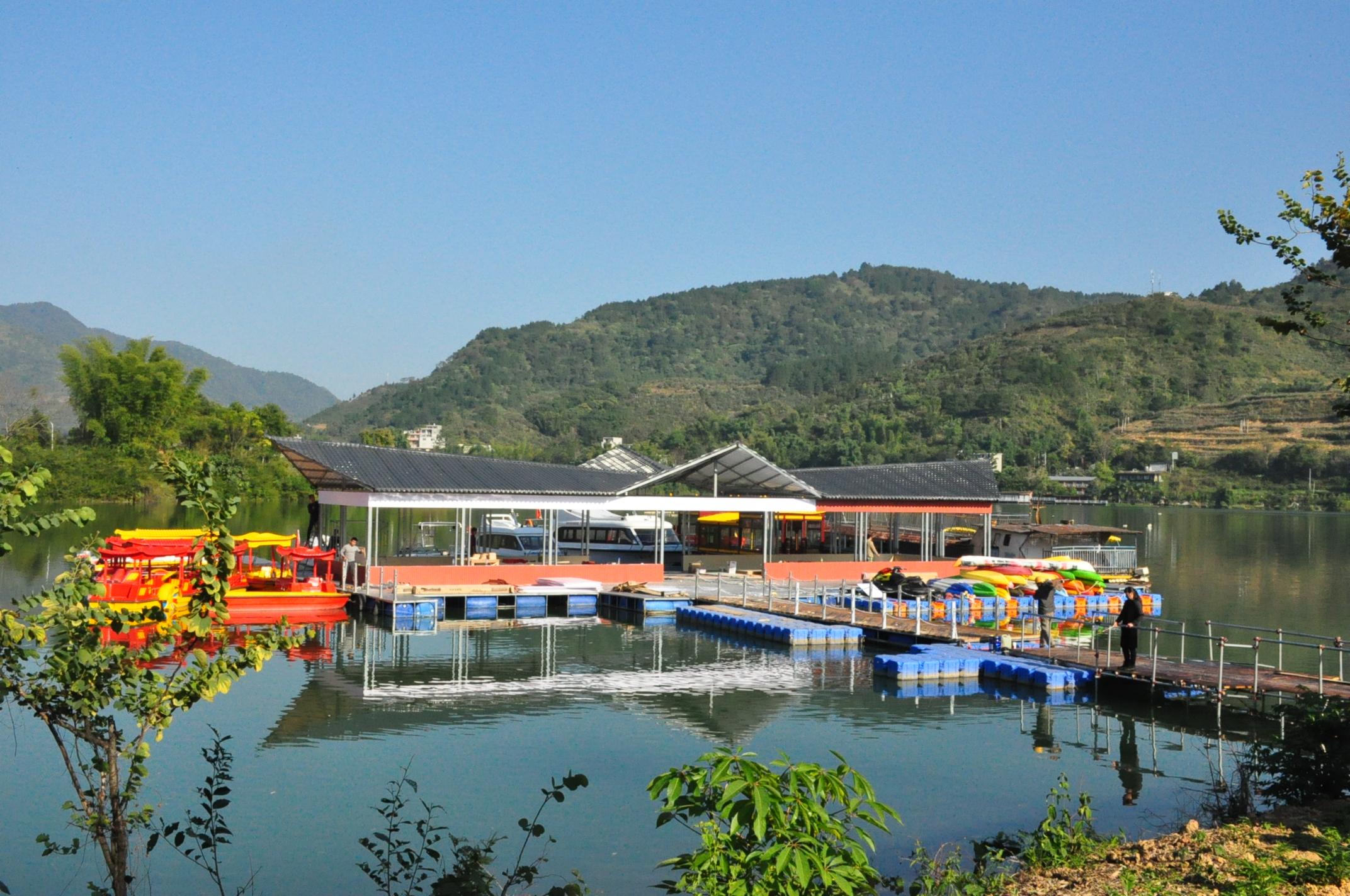 广西巴马旅游-长寿村广西巴马旅游